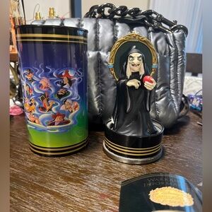 Disney Villains Evil Queen Figurine a